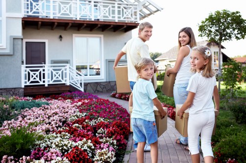 Professional local moving help for a Wandsworth home relocation